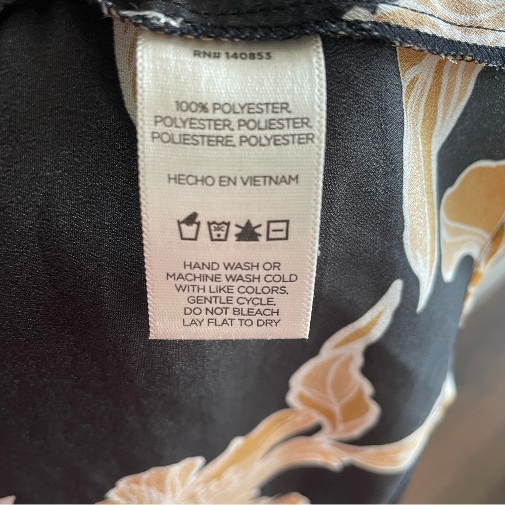 Maison Du Soir Floral Kimono Robe Size S/M - image 7